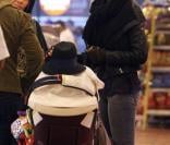 Jessica Alba fait ses courses avec sa fille Honor