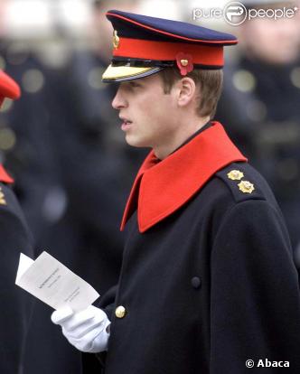 La famille royale britannique commémore le souvenir des anciens combattants