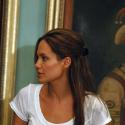 PHOTOS + VIDEO : Angelina Jolie se rappelle sa mère décédée et... fond en larmes devant les journalistes ! (réactualisée)