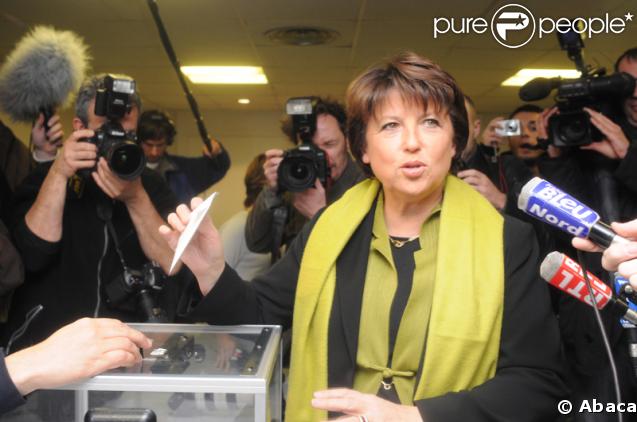 La voix de Martine Aubry aura été déterminante hier soir pour sa propre élection à la tête du PS