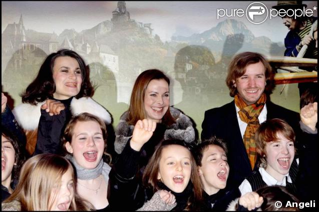 Carole Bouquet, Armelle et le réalisateur Nicolas Barry à la premiere du film ' Les Enfants de Timpelbach'