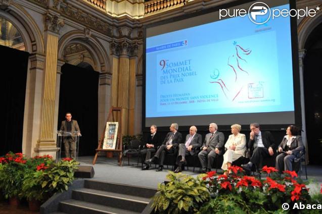 Cérémonie des récompenses du 9e sommet mondial des prrix Nobel de la Paix, le 12/12/08