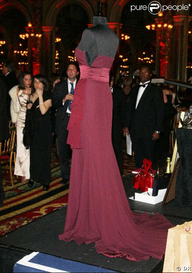 La robe Dior de Carla Bruni