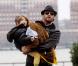 PHOTOS : Hugh Jackman et son épouse... raides dingues de leurs mômes !