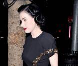 Dita Von Teese a vraiment très froid !