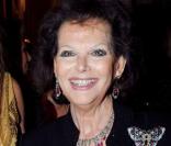Aliona Volskaya et Claudia Cardinale au défilé Volskaya, hier à la Maison Blanche