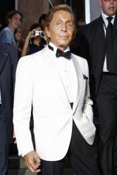 Le couturier Valentino a reçu une bien mauvaise nouvelle en ce début d'année, il doit payer 33 millions d'euros au fisc italien !