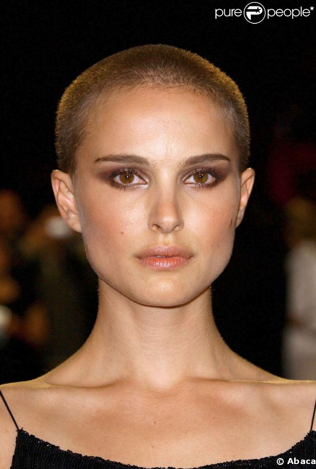 Une chose est sûre, quelque soit sa coupe, l'actrice reste sublime, de quoi rendre jalouse ! 