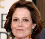 Fiancée des Ghostbusters, Sigourney Weaver ne pouvait pas rester aussi séduisante dans le troisième opus de Alien. 