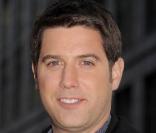 Sébastien Izambard (chanteur pop français) du groupe Il Divo à New-York le 22 janvier pour sonner la cloche du Nasdaq