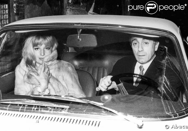 Michelangelo Antonioni, en 1964, lors du festival du film de Venise. Il est décédé le 30 juillet 2007.