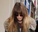 Elle Macpherson parfaite en jean et UGG pour affronter la pluie californienne.