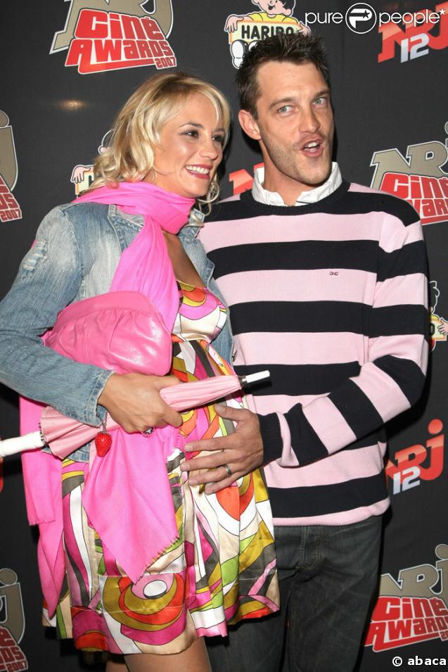 Elodie Gossuin et Bertrand ont accueilli Rose et Jules, le 21/12/07