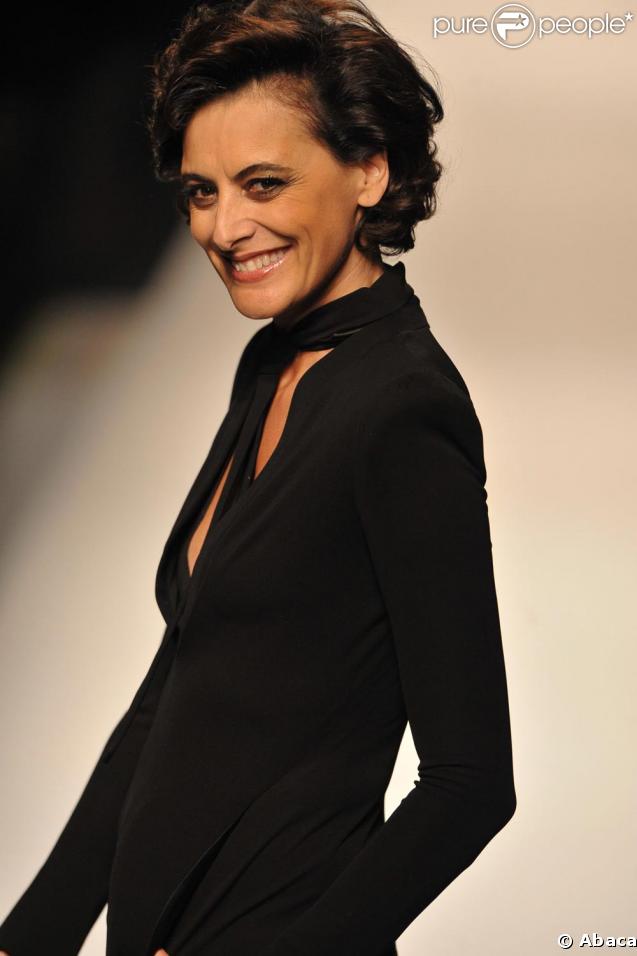 Inès de la Fressagne, simplement sublime en vedette du défilé Gaultier hier