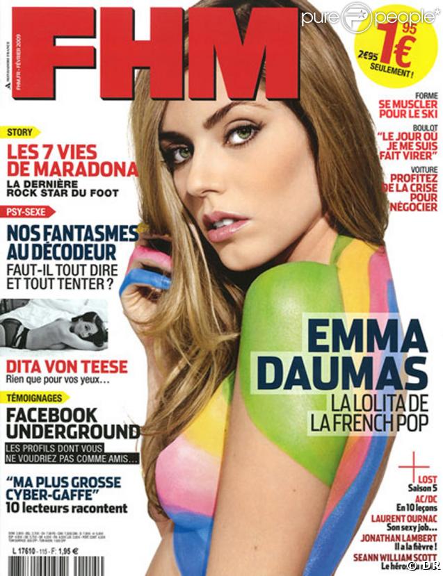 Emma Daumas en couv de FHM