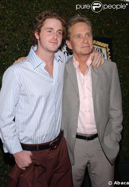 Cameron Douglas avec son père Michael Douglas en 2005 