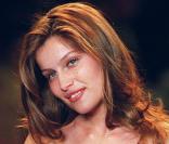 Laetitia Casta en 2000 lors du défilé Victoria's Secret 