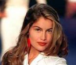 Laetitia Casta en 1998 lors du défilé de Vivienne Westwood 