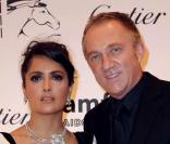 A Dubaï le 12 décembre 2008, le couple est dit séparé, mais ce cliché tend à nous faire croire le contraire. La prestance assurée de Salma Hayek et le sourire de François-Henri Pinault en disent long... 