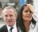 Tout de blanc vêtue, Salma Hayek est digne des plus grandes légendes de Hollywood, dans le cadre de rêve de la cité italienne. François-Henri Pinault n'est pas peu fier !