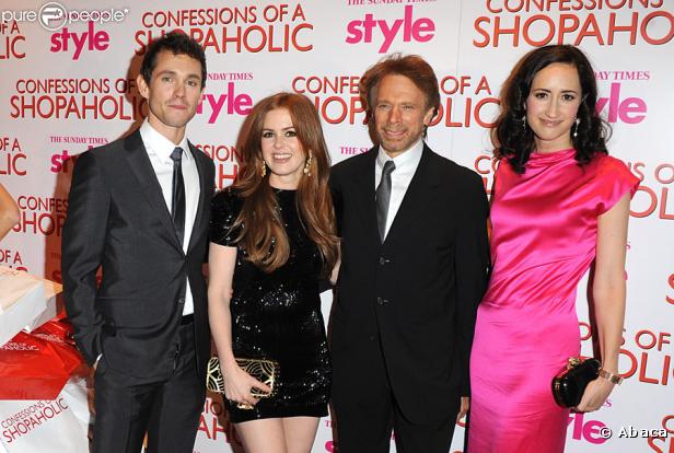 Première de  Confessions of a Shopaholic,  à Londres, lundi 16 février 2009 : Hugh Dancy, Isla Fisher, le producteur Jerry Bruckheimer et l'auteure Sophie Kinsella