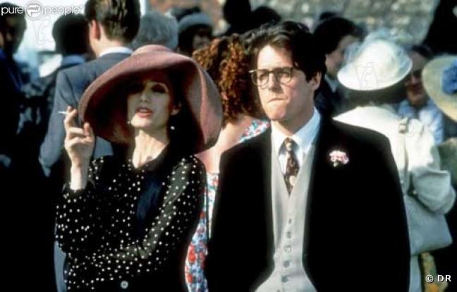 L'amoureux transi et romantique de 4 mariages et un enterrement, interprété par Hugh Grant est doublé par...