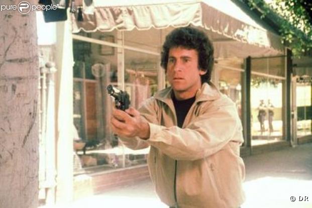 Le brun du tandem Starsky et Hutch, joué par Paul Michael Glaser est doublé par...