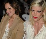 Tori Spelling et Mena Suvari à la Fashion Week new-yorkaise
