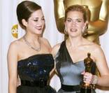 Marion Cotillard et Kate Winslet aux Oscars