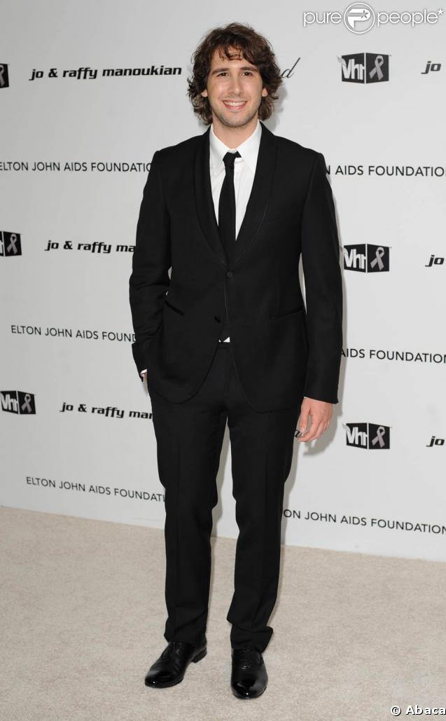 Josh Groban, so chic ! 22/02/09