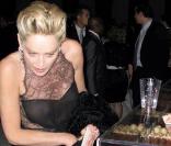 Sharon Stone à la soirée organisée au profit de la Fondation Elton John AIDS ! 22/01/09
