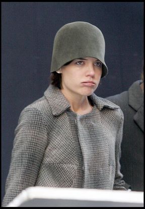 Katie Holmes en tournage à New York le 25/02/2009