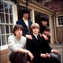 Incroyable : voici des photos inédites des Rolling Stones à leurs débuts, "jeunes et innocents" !