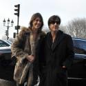 Charlotte Gainsbourg et Yvan Attal... un couple glamour et discret au défilé Balenciaga !