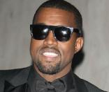 Kanye West, le 9 mars 2009, au Palais de Tokyo, à l'occasion du défilé Yves Saint Laurent.