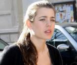 Charlotte Casiraghi se rendant au défilé Stella McCartney, prêt-à-porter automne-hiver 2009/2010, le 9 mars 2009