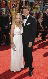 David Boreanaz avec sa compagne Jaime Bergman au Emmy Awards en 2008