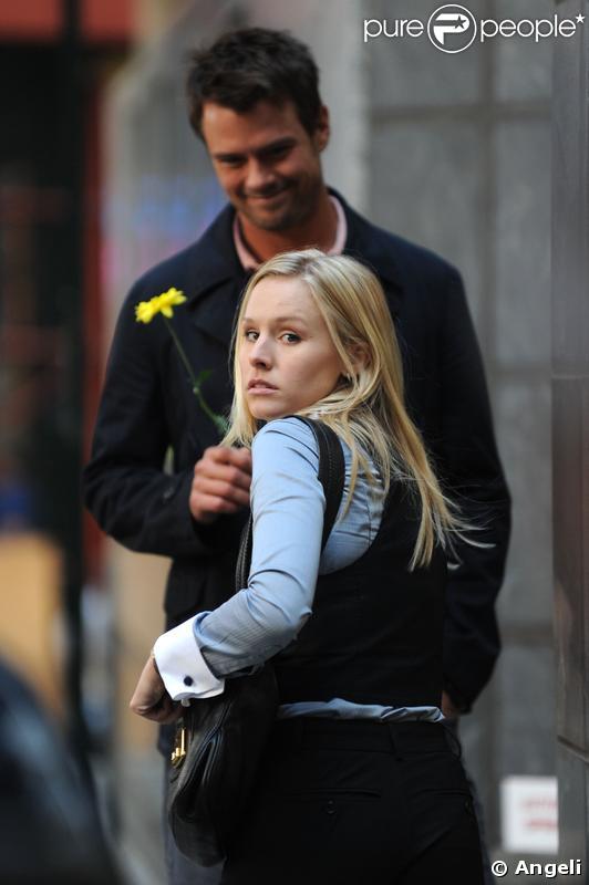 Josh Duhamel et Kristen Bell sur le tournage à New York de When in Rome le 17 mars 2009