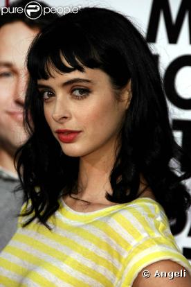 La très jolie Krysten Ritter, à l'avant-première de "I love you, Man", au Mann's Chinese Theatre de Westwood, le 17 mars 2009 !
