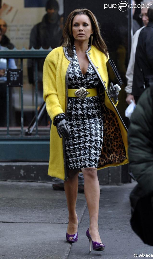 Vanessa Williams sur le tournage  Ugly Betty.  19/03/09
