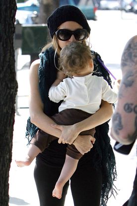 Nicole Richie dans les rues de Los Angeles avec sa fille Harlow