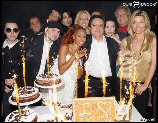 Natty Belmondo resplendissante à l'anniversaire d' Edouard Nahum le joaillier des stars au Vip Rom Theater 