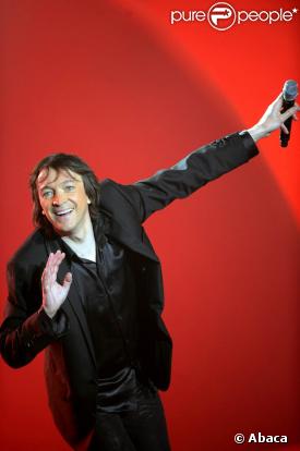 Cali sur scène pour les Victoires de la Musique, le 28 février 2009 au Zénith