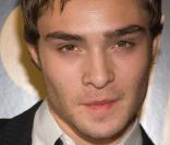 Chuck Bass (Ed Westwick) le plus manipulateur des fils de riches... mais aussi le plus craquant ! 