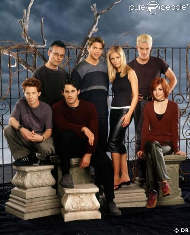 Dans  Buffy contre les vampires , quand l'Elue tombe amoureuse du vampire Angel, c'est le drame assuré ! Leur destin est tragique, Angel préfère quitter la jolie Buffy... 