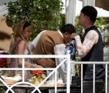 Nicole Richie et son compagnon Joel Madden déjeunent à Beverly Hills