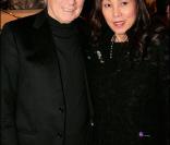 Maurice Jarre et son épouse actuelle Phuong 