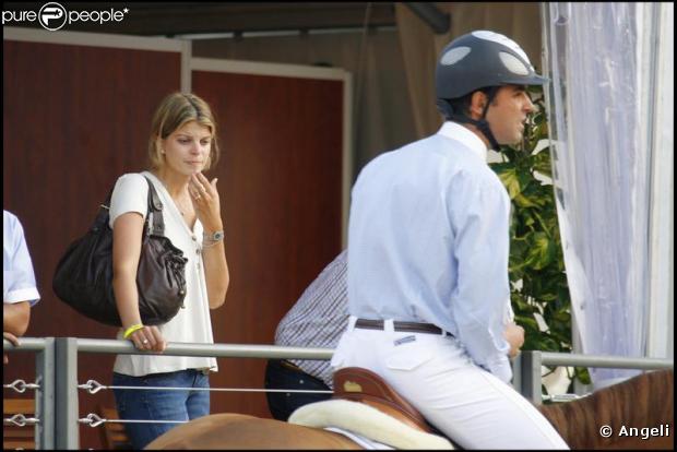 La petite Athina Onassis qui a bien grandi s'est elle aussi laissée tenter par la marque Gérard Darel... Ici, à Monte Carlo !