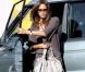 Dans les rues de L.A, Halle Berry a choisi le modèle en python...