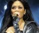 Nicole Scherzinger en mini haut à sequins argentés ! En concert avec les Pussy Cat Dolls à Prague, le 21 février 2009